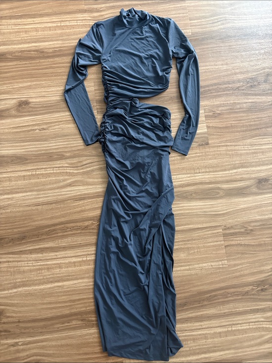 Zara Dresses & Skirts - Zara Long Sleeve Ruched Maxi Dress in Navy